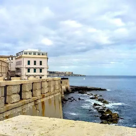 Casetta Ariadne - Si Affitta Intera Casa Syracuse